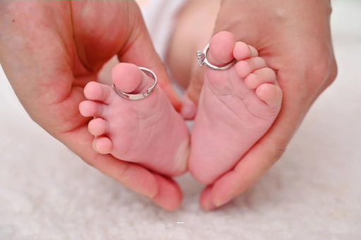 孟津两个月宝宝感冒发烧